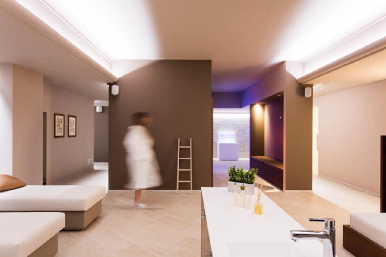 Hotel Alla Corte Spa & Wellness Relax バッサーノ・デル・グラッパ エクステリア 写真