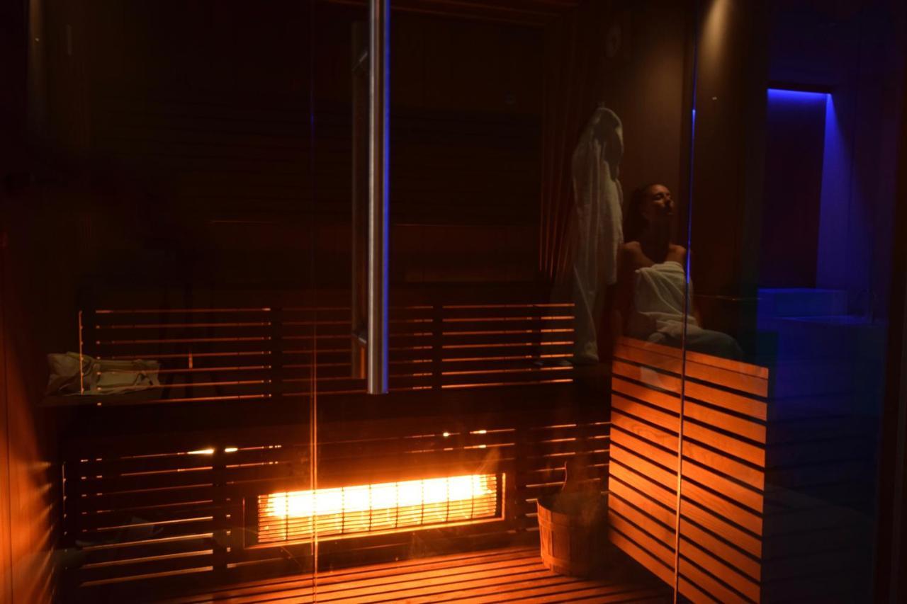 Hotel Alla Corte Spa & Wellness Relax バッサーノ・デル・グラッパ エクステリア 写真