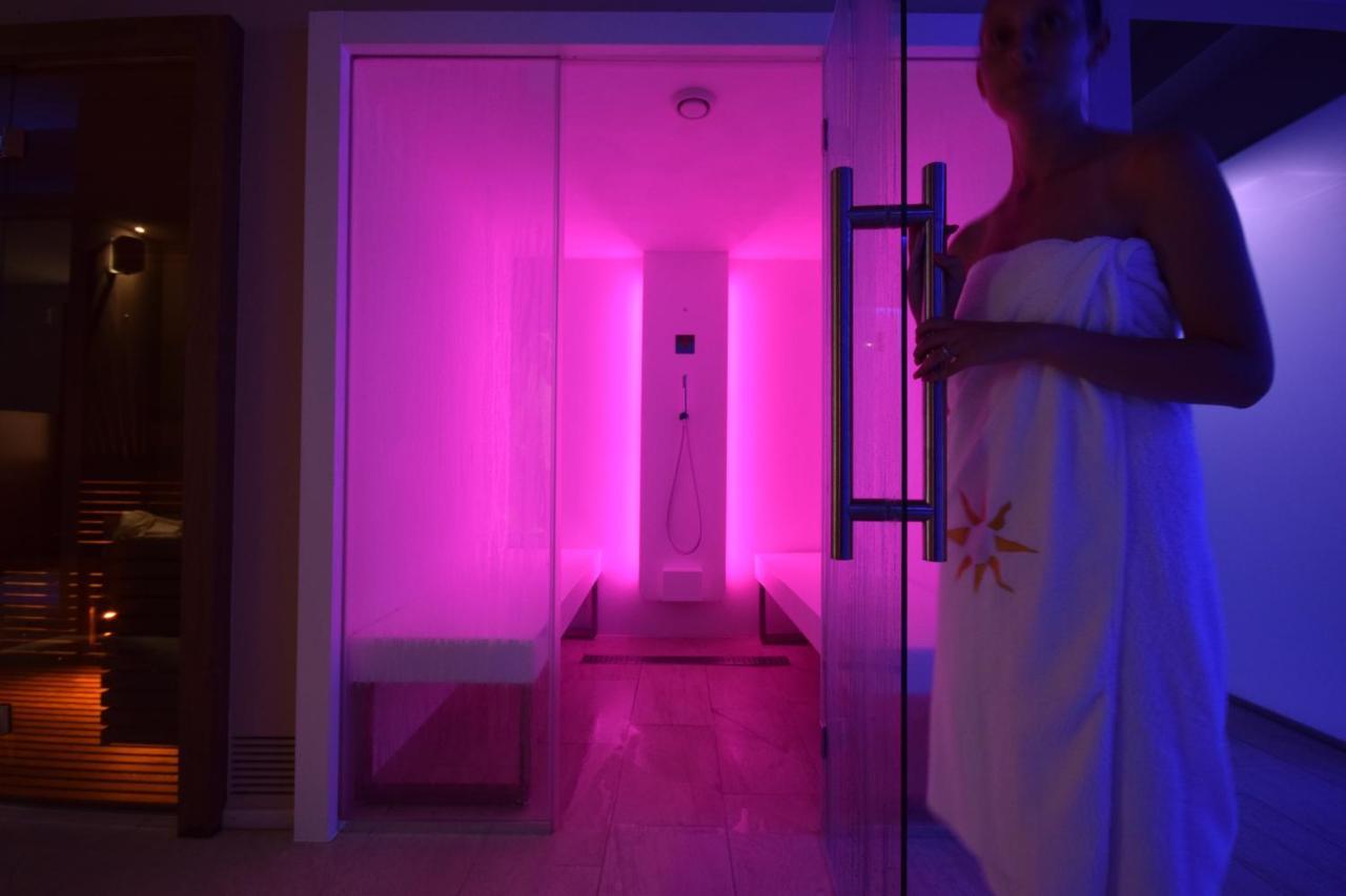 Hotel Alla Corte Spa & Wellness Relax バッサーノ・デル・グラッパ エクステリア 写真