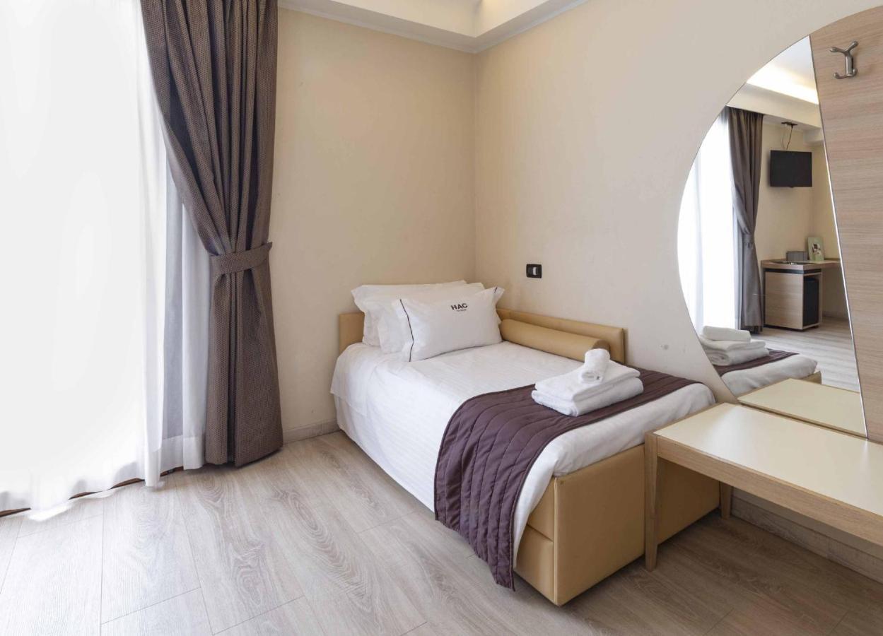 Hotel Alla Corte Spa & Wellness Relax バッサーノ・デル・グラッパ エクステリア 写真